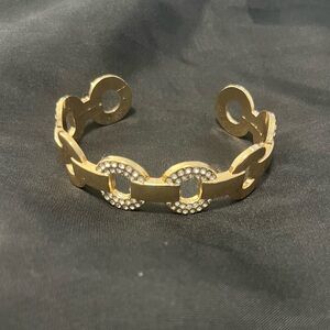 Elegant Gold and Silver Women's Bracelet